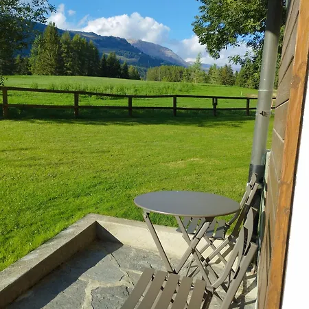 Avec Jardin A 公寓 克莱恩 蒙塔纳